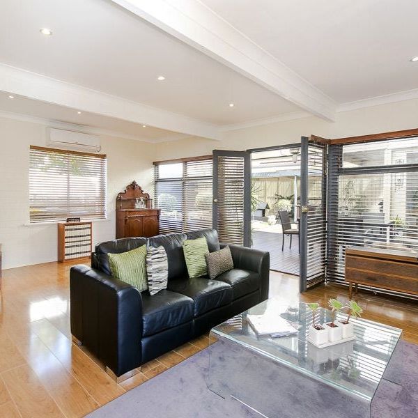 14 Perry Avenue, Daw Park - Photo 1