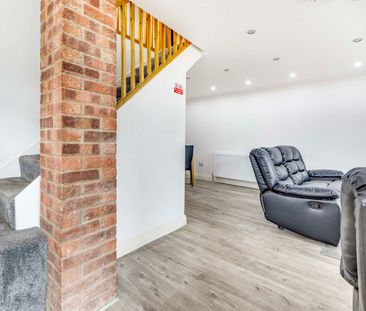 property to rent Redstone Hill, Redhill, Surrey, RH1 - Photo 6