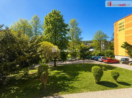 Pronájem prostorné garsoniéry, Ústí nad Labem – Všebořice, cihlový dům, klidná lokalita - Fotografie 3