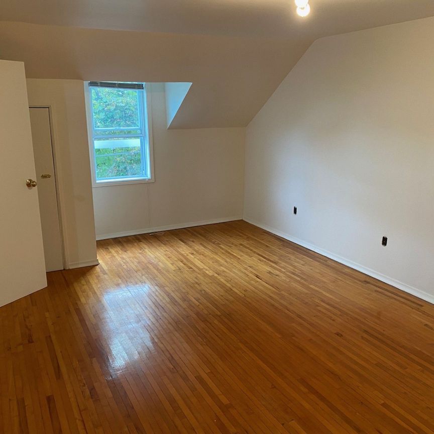 For Lease - 348 University Avenue, Cobourg, Ontario - Photo 1