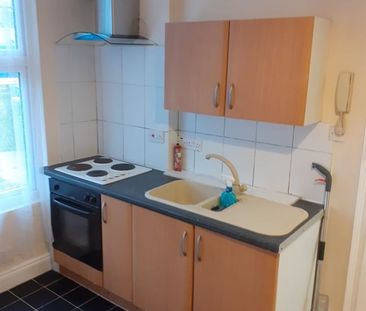 1 Bed Flat, Northanger Road, SW16 - Photo 5