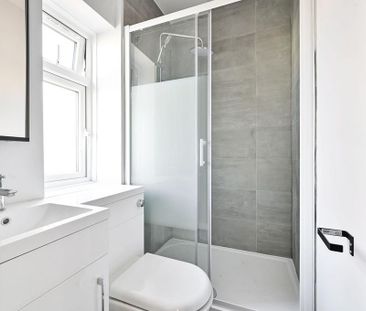 Maisonette to rent - Photo 4