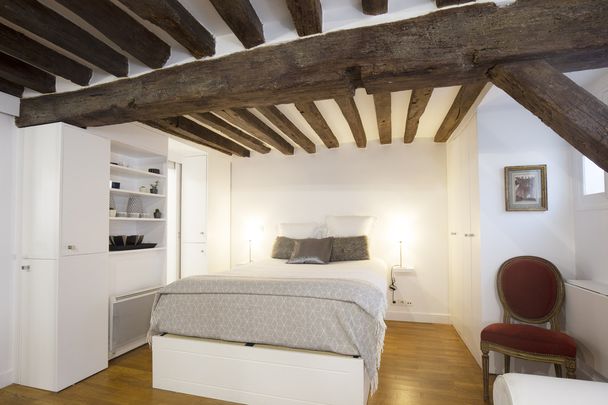 Appartement à louer quai Voltaire, Paris 7ème - Photo 1