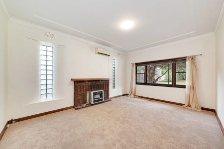 517 Mowbray Road West, Lane Cove. - Photo 3