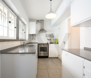 4 room luxury Apartment for rent in Cascais e Estoril, Portugal - Photo 6