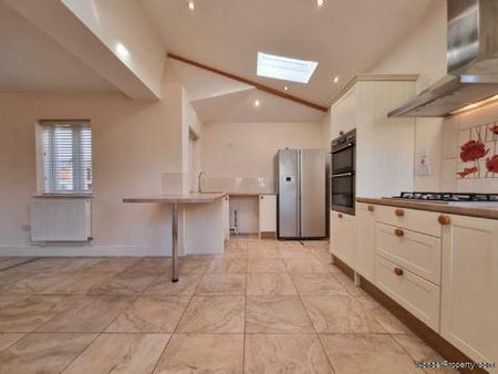 3 bedroom property to rent in Woodbridge - Photo 5