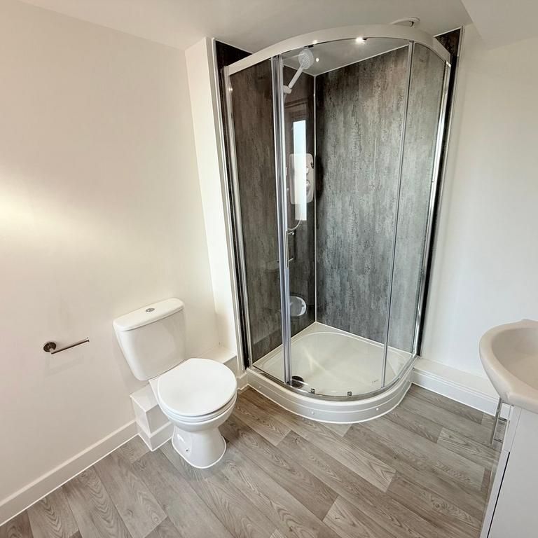 1 bedroom apartment to rent - Photo 1