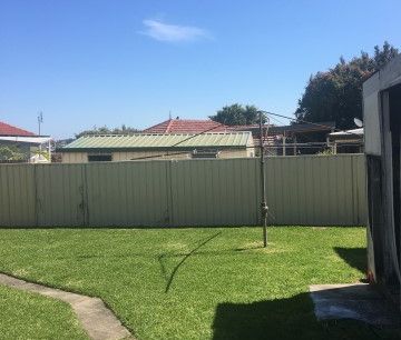 LARGE 2 BED UNIT - Great Location in Waratah - Photo 6