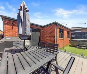 20 Hartney Avenue, Pakenham VIC 3810 - House For Rent | Domain - Photo 6