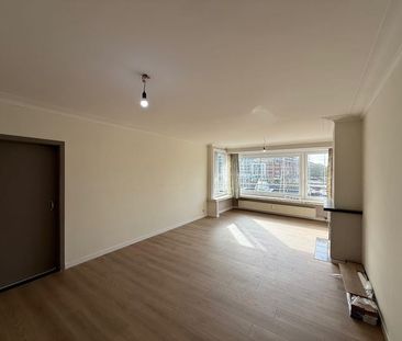 Appartement te huur - Photo 1