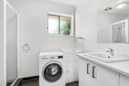 Affordable Geelong West Living - Photo 5