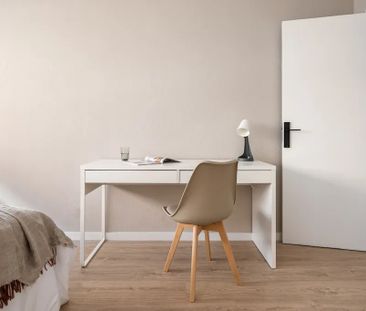 Avinguda de la Mare de Déu de Montserrat, Barcelona, Catalonia 08024 - Photo 1