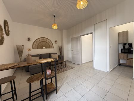 Location Appartement 1 pièce 33m² SAUMUR 49400 - Photo 4