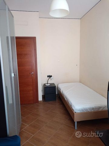 Stanza singola - Castellanza Corso G. Matteotti - Photo 4