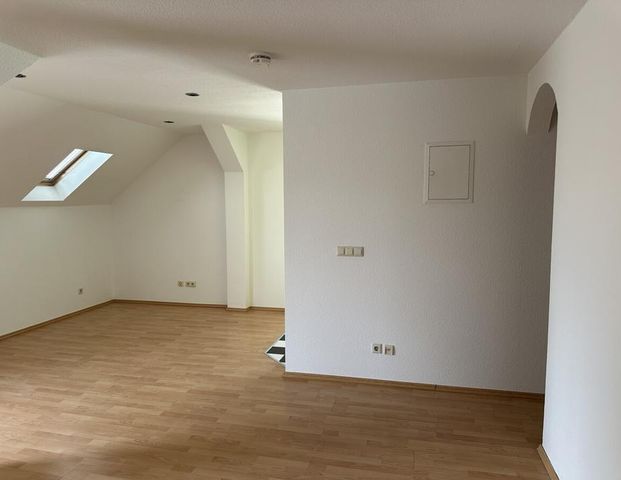 Sehr schöne 2-Raumwohnung mit Einbauküche und gemütlichen Balkon!!! - Foto 1