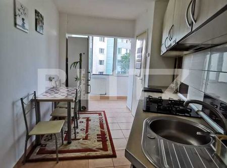 Apartament 2 camere, decomandat, 58 mp, zona Big - Photo 3