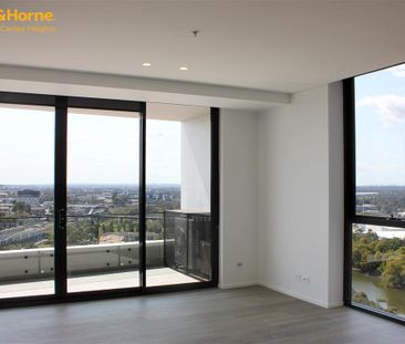 LUXURIOUS 2 BEDROOM APARTMENT + STUDY WITH AMAZING VIEWS - Photo 3