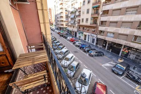 Carrer del Doctor Sanchis Sivera, Valencia, Valencian Community 46008 - Photo 5