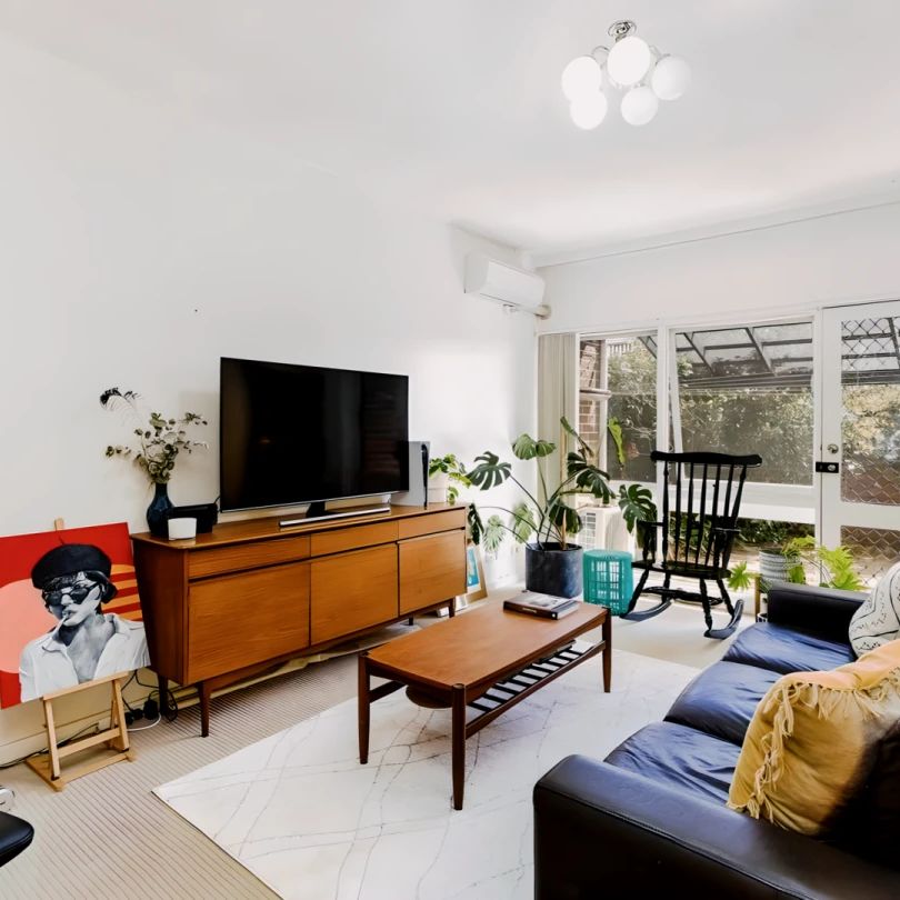 2 Bed 1 Bath - Photo 1