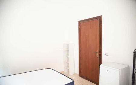 Via Colle Di Mezzo, Rome, Lazio 00143 - Foto 4