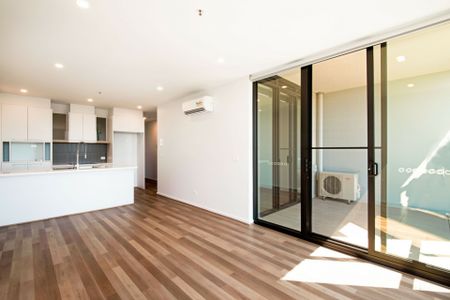 A Gem in Gungahlin - Photo 2