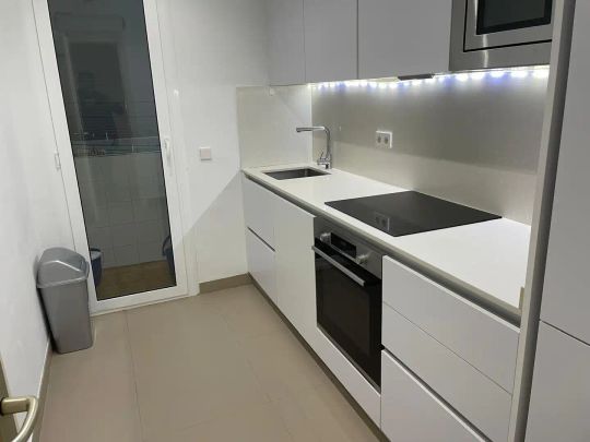 Piso de alquiler en Vila de Madrid, Barri Gòtic - Photo 1