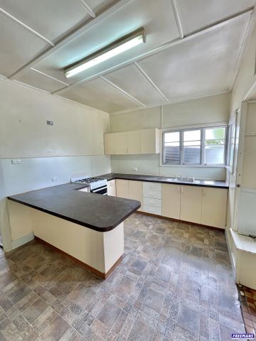 3 Bedroom Home - Photo 2