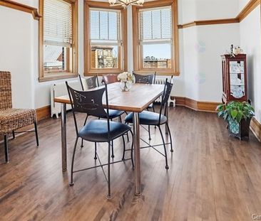 1060 Av. Bernard, Montréal (Outremont), QC H2V - Photo 1