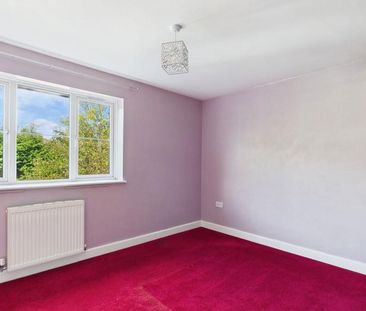 2 bedroom mews to rent - Photo 6