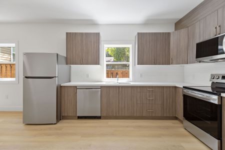 For Lease - 178 Woodward Avenue Unit# D, London North, Ontario - Photo 5