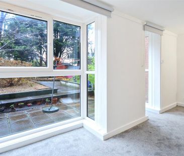 3 bedroom apartment to rent - Photo 3