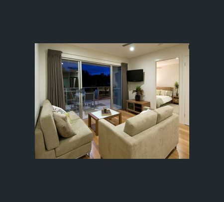 VIS026/221 Sir Fred Schonell Dr, St Lucia, Qld 4067 - Photo 2