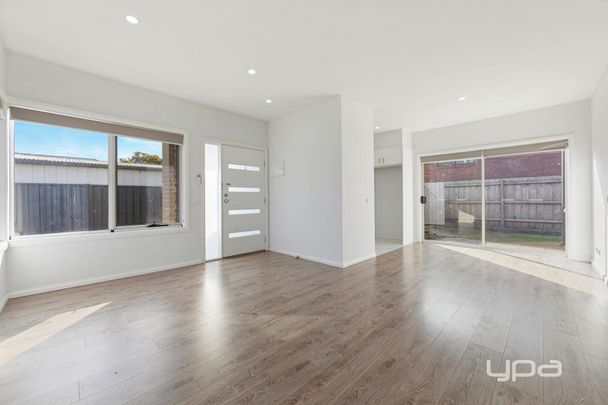 Modern 2-Bedroom Unit with Comfort & Convenience - Photo 1