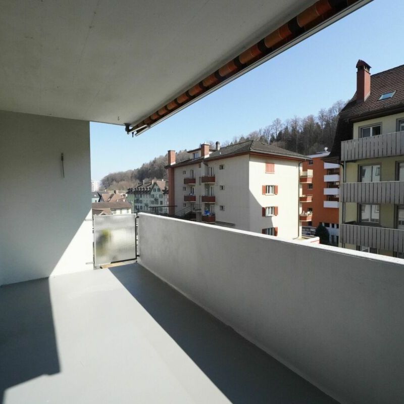 Stadtnahe 4.5-Zimmerwohnung in Luzern - Photo 1