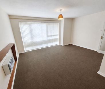 2 bedroom ground floor maisonette to rent - Photo 1