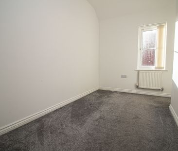 Watkins Square Llanishen, CF14 5FL, Cardiff - Photo 3