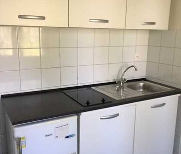 Location Appartement 27.52 M² SAINT-LOUIS 450 € - Photo 3