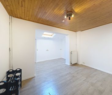 MAISON DEUX CHAMBRES AU CENTRE D'ENGHIEN ! - Photo 2
