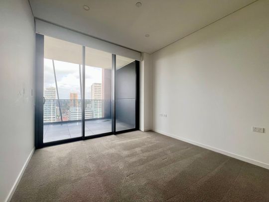 Stylish and Modern 2-Bedroom Apartment in the Heart of Burwood - Photo 1