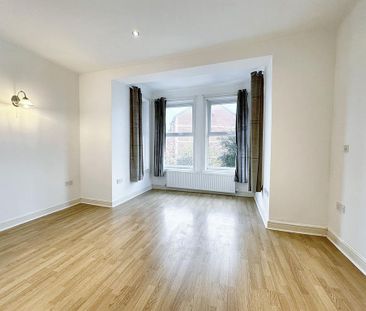 2 bedroom semi-detached house to rent - Photo 3