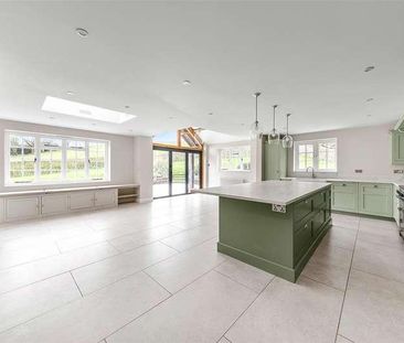 Horsham Road, Abinger Hammer, Dorking, RH5 - Photo 2