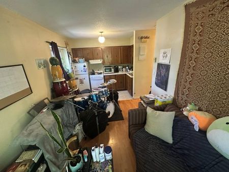 261 Colborne St, Unit 10, Kingston, ON - Photo 2