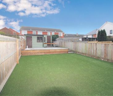 2 bedroom terraced house to rent - Photo 1