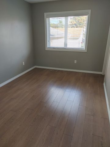 309 Mcintyre St, Regina - Photo 3