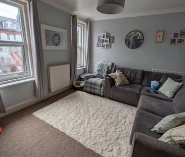 2 bedroom maisonette to rent - Photo 3