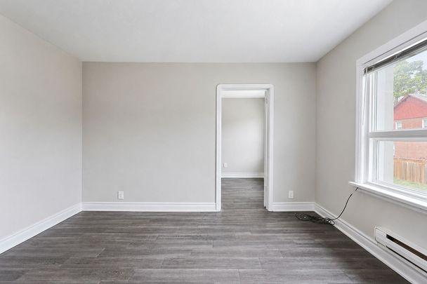 For Lease - 209 Stacey Avenue Unit# 1, Oshawa, Ontario - Photo 1