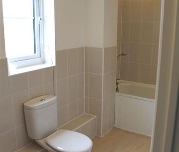 5 bedroom detached house to rent - Photo 6