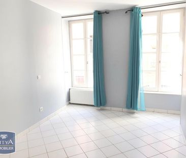 Location Appartement 3 pièces 69m² CHALON SUR SAONE 71100 - Photo 3