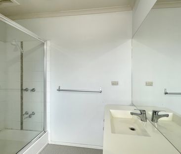 1/5 Cara Road, Highton - Photo 6