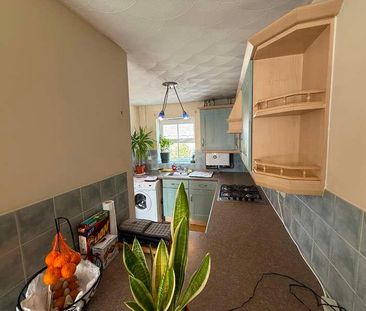 Lindow Street, Sale Moor, Sale, M33 - Photo 3